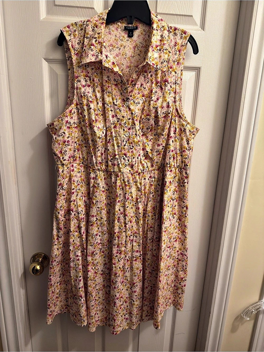 Torrid Floral Midi Dress in Pink & Yellow Size 2 Like New